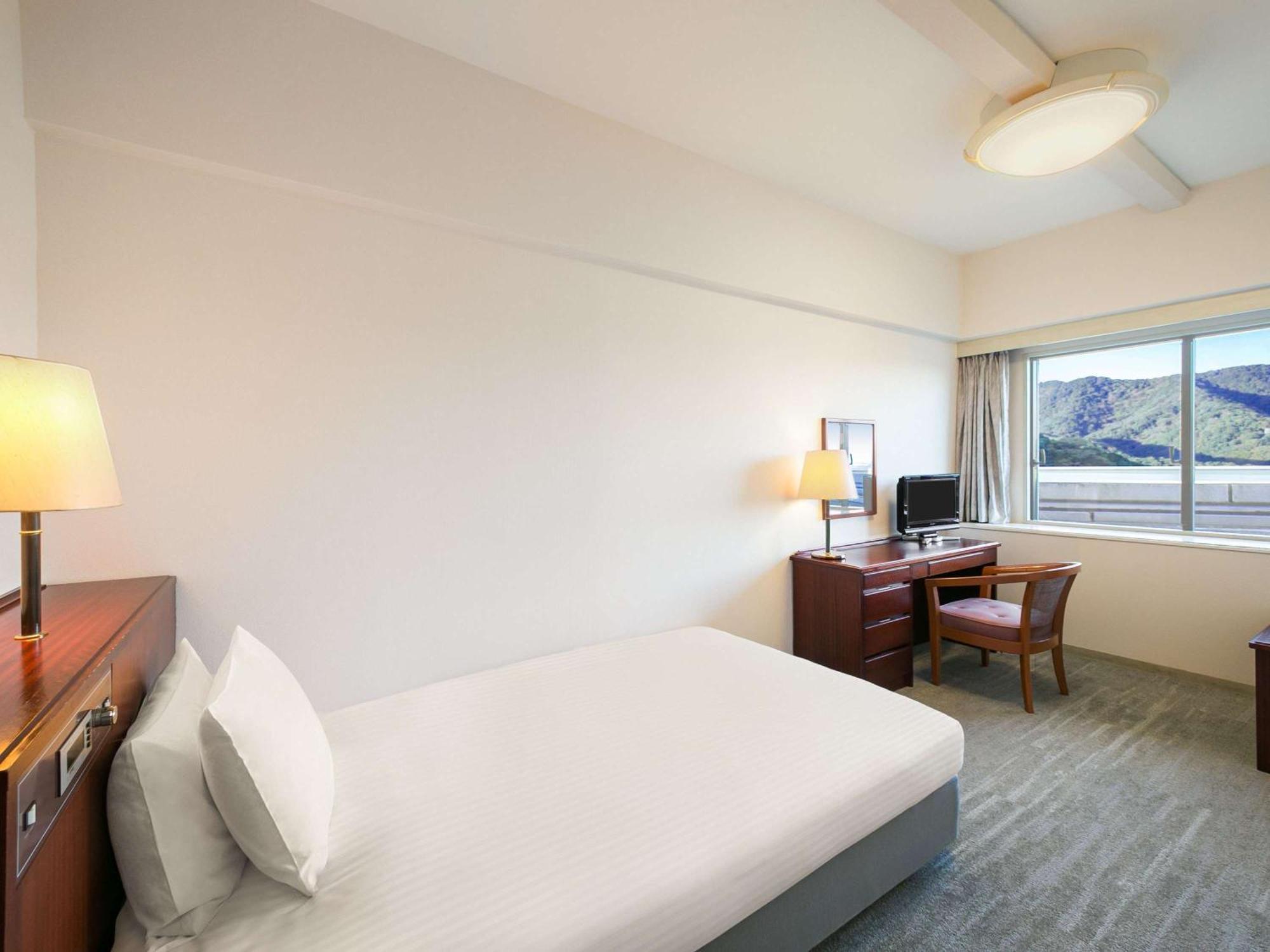 Grand Mercure Awaji Island Resort & Spa Minamiawaji Екстер'єр фото