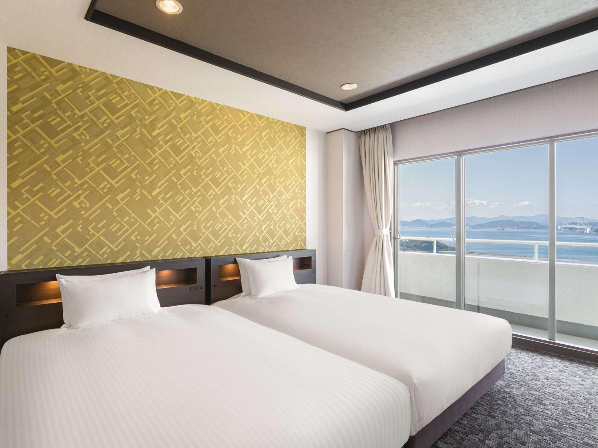 Grand Mercure Awaji Island Resort & Spa Minamiawaji Екстер'єр фото