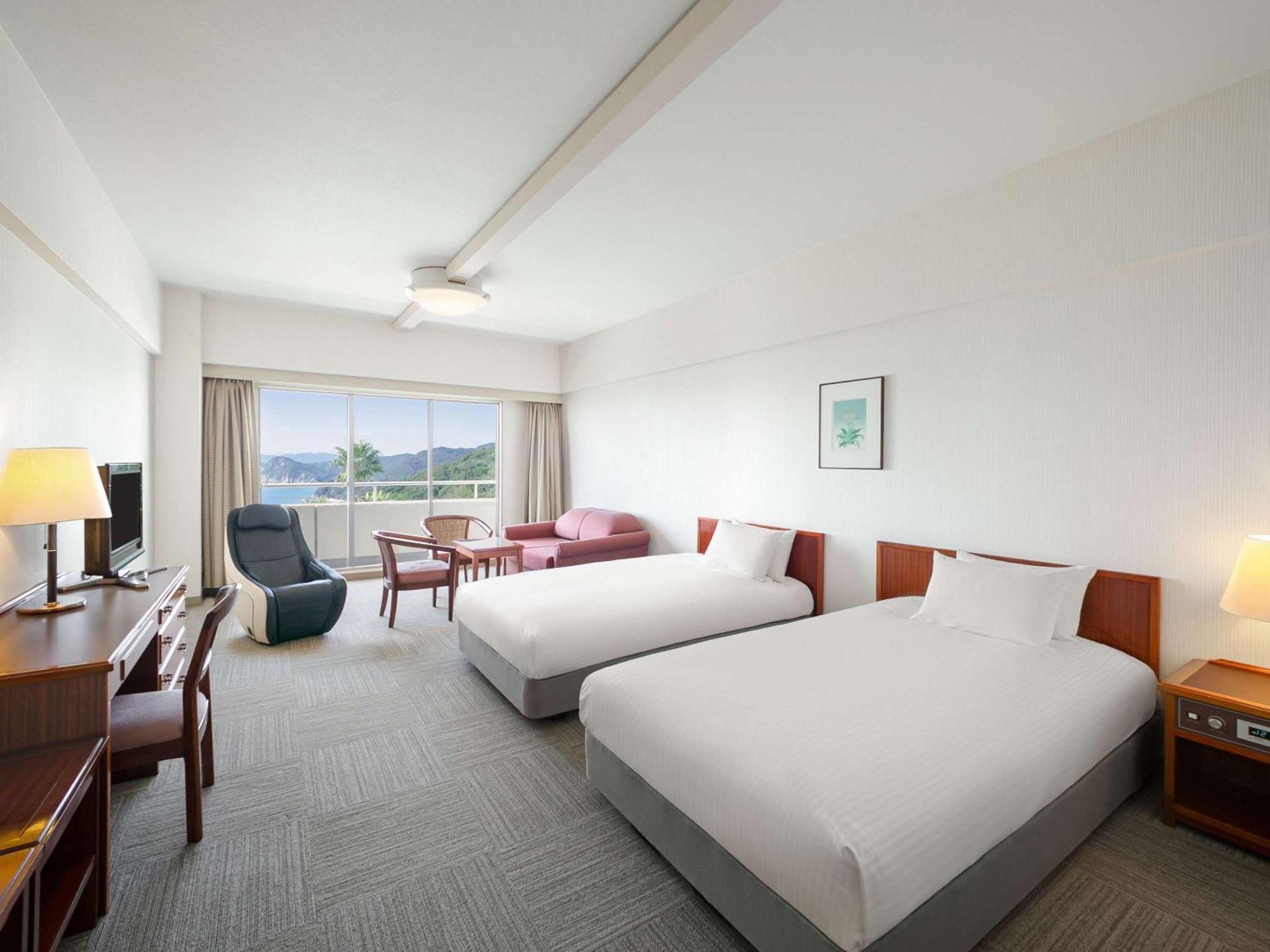 Grand Mercure Awaji Island Resort & Spa Minamiawaji Екстер'єр фото