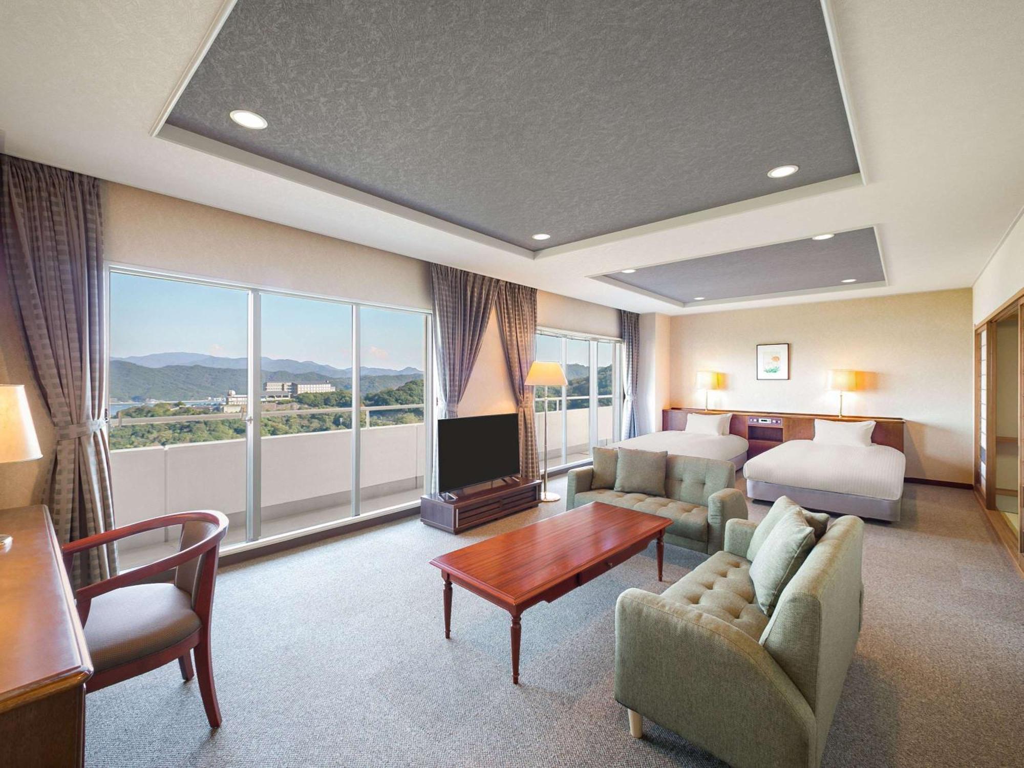 Grand Mercure Awaji Island Resort & Spa Minamiawaji Екстер'єр фото